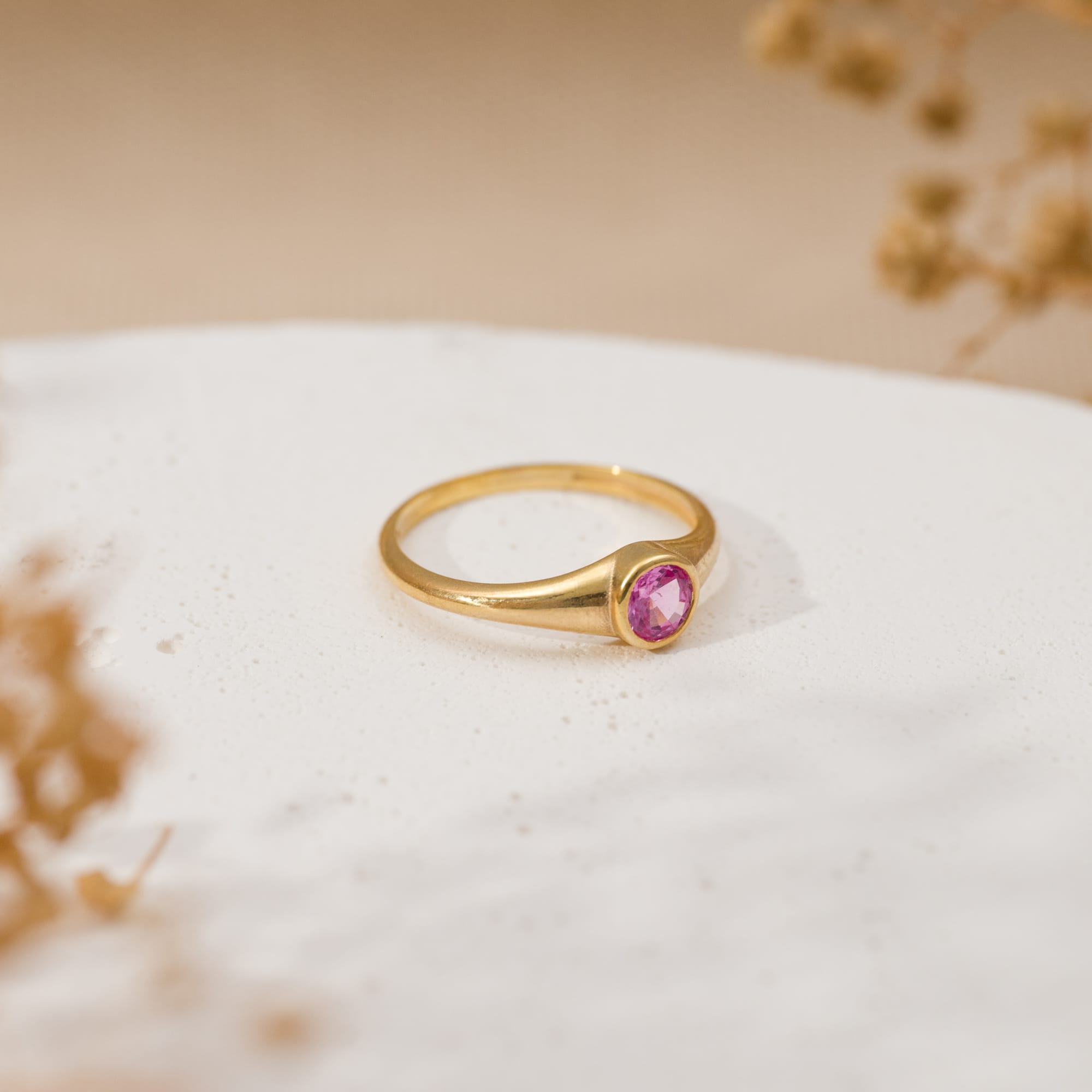 925 Ayar Gümüş Altın Kaplama Pembe Zirkon Taşlı Minimalist Yüzük